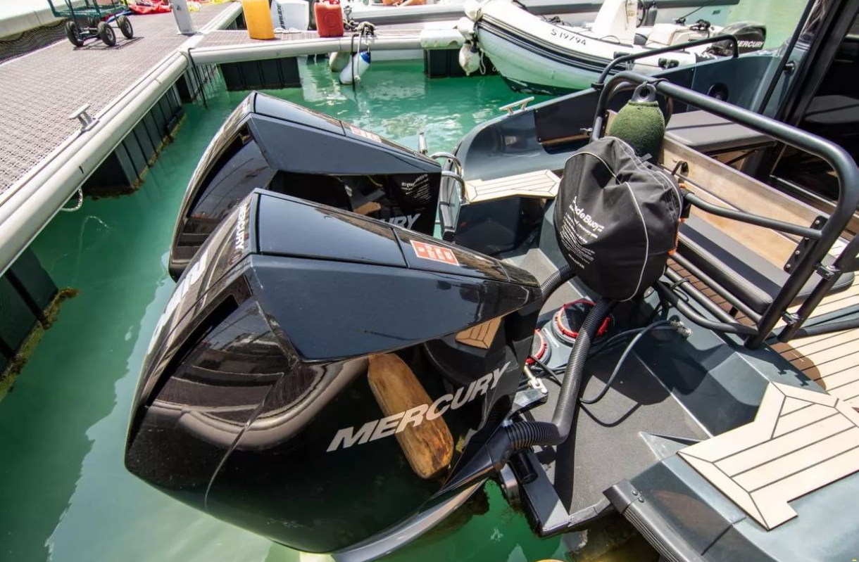 slider 6 XO Boats XO 270 RS Front Cabin